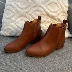 J Crew Vegan Leather Chelsea Boots
